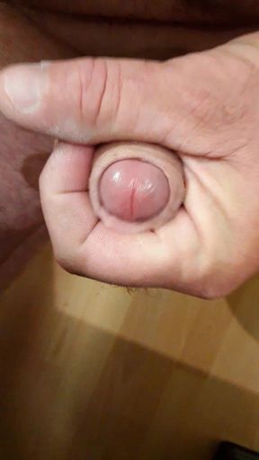 Jerking off and squirting