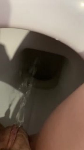 Female Pissing everywhere