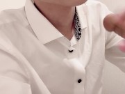 【BL】トイレ中に手コキして欲しいと言われ抜いてあげるイケメン社会人
