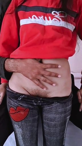 Soteli bahin ne sotele bhi se marvai apni chut hindi sex   Clip 1
