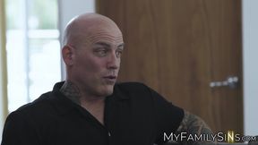Thick MILF Elizabeth Skylar bounces off a massive dick after BJ
