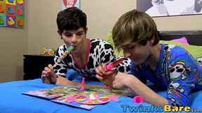 Jacob Grant slurping on twinks big dick before raw riding