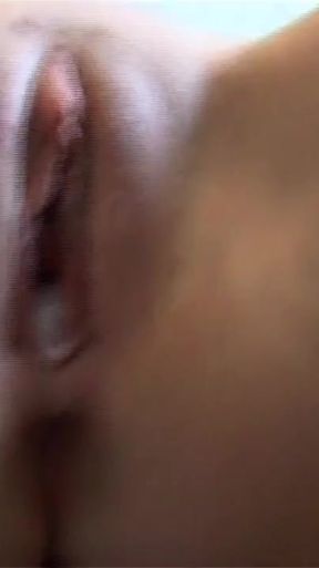 Amateurschlampen wollen einen kraftvollen Orgasmus Vol.1 -   Clip 1