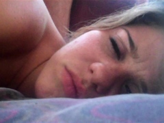 Amateur babe doggystyle
