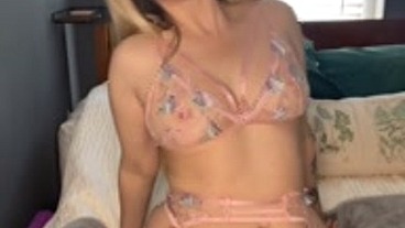 Karla's New Lingerie—Your Girl Got Something to Show You - GFE