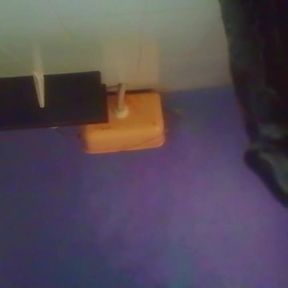 Ninu open ass in a lube week