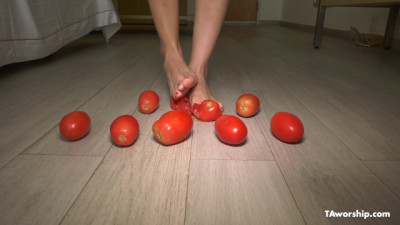 Amber's Tomato Food Foot Fetish