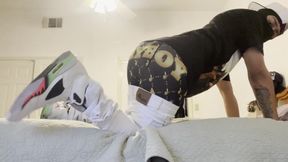 Playboy PSD Sagging / Rear End Style / Dry Nailing / Sneaker Have Joy / Culo Showoff - SexySaggerYo