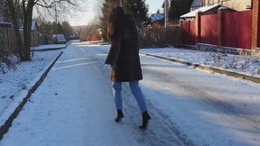 High heels boots on slippery ice, slippery high heels boots walking, high heels boots on ice