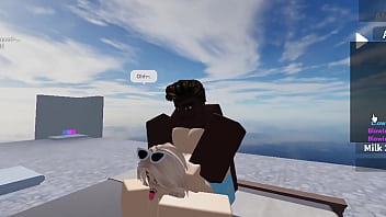 Chica blanca de roblox se encuentra con un BBC (termina mal)