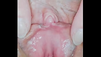 Closeup Pussy play