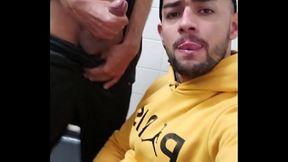 ORAL ANTES DE COME&Ccedil_AR OS TRABALHOS, QUE DELICIA ESSES MACHOS