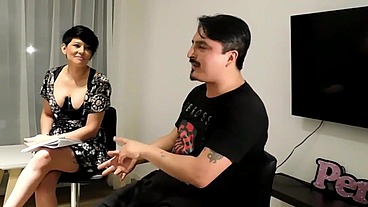 ORGIA-GANGBANG ,la psicologa se coje a todos los pacientes , juntos