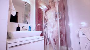 I'm Taking a Shower and Masturbating, Watching This. Andre Love.