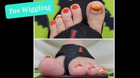 Candy Corn Toe Wiggle