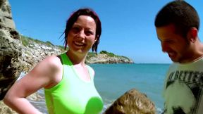 brunett babe taken to the beach to fuck