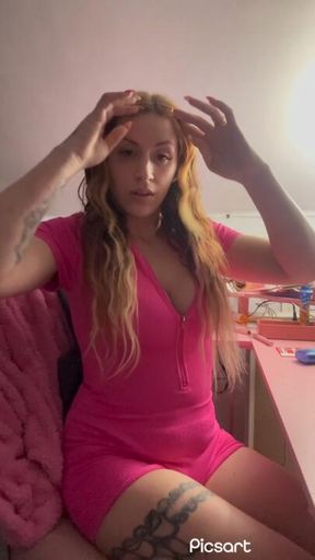 8 min of Armpit and dirty feet humiliation