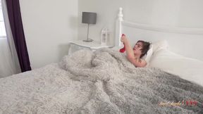 AuntJudysXXX - Mature Stepmom Payton Hall Catches Her Stepson Masturbating