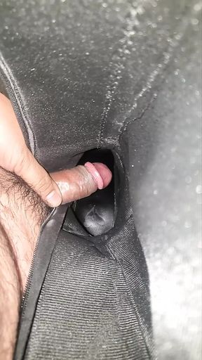 mechanic found black boots in customer car