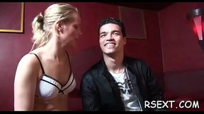 Hot sexy amsterdam hooker gets her bald fur pie pounded hard