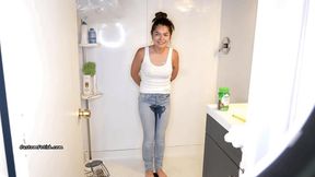 Pee Pants #16 Ume Shower HD (1920x1080)