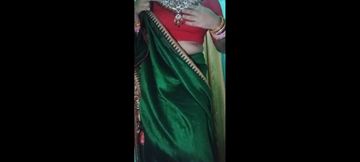 Indian Gay Crossdresser Gaurisissy wearing the Green Saree  xxx and feeling sexy.