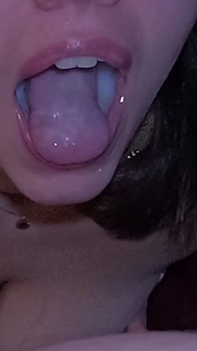 Homemade Amateur Blowjob and Cum Swallow