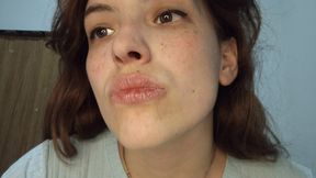 Lipstick fetish, I paint my lips and show you my mouth