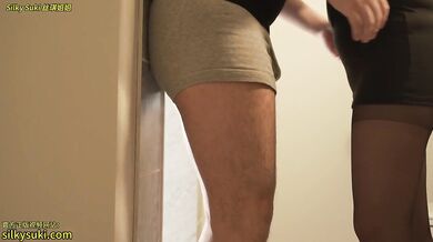 Colleague Destroys Pantyhose Chinese MILF Squirting Gush Nonstop