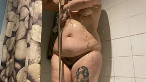 vous m’aviez dit qu’une nouvelle video sous la douche en mode voyeur vous ...