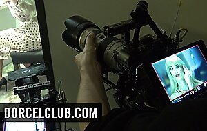 Behind the scenes - Claire, the sexologist