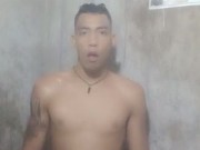 Quiero un culo para Romper. Joven latino vergon