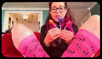 Lollipop Love: Hairy Amateurs Enjoy Sweet Treats - Adult Video Latest upload