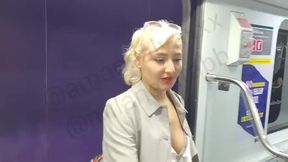 Anal con una desconocida que me cruzo en el Metro