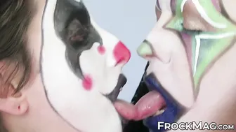 Kinky clown couple Jarry and Sandy enjoy messy cake play and deep kissing