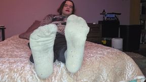 Goon to My Feet! - Failed Foot JOI