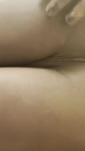 Subby Kim’s Pulsing Asshole