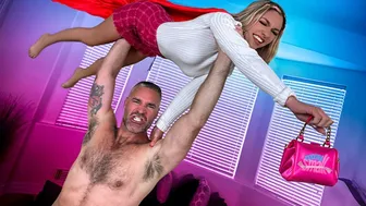 Naughty Stepdaughter Gypsy Rose Gets Dominated By Muscular Stepdad