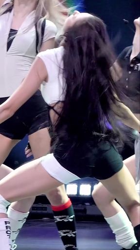 K-pop hottie gets naughty in Korea