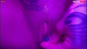 I made Belinha a little slut with the collar around her neck - Naughty milf holding 24cm inside her