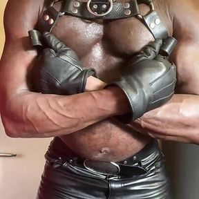 Preview: Black Leather Muscle Nipple Workout