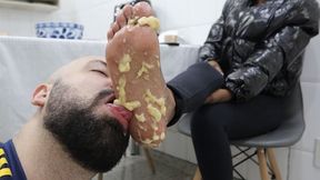 Mistress Dandara - Crush Food Humiliation FULL HD (wmv)