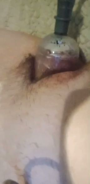 Pumping that pussy