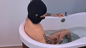 Cai literalmente na Chibata