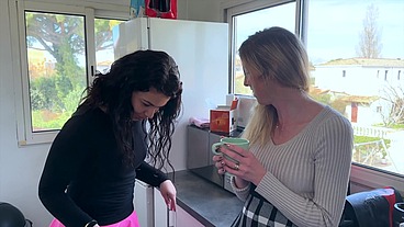 Aurbeaureal peut compter sur la présence d’une femme tout aussi curieuse qu’elle !