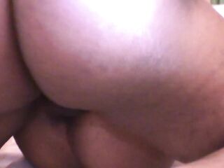 Italia Blue shows off her concupiscent ways in the kitchen