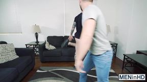 Big muscle tattooed hunk fucking hard fit jock after a worko