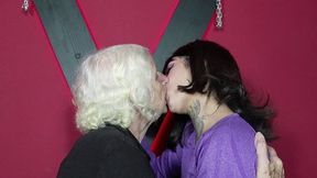 Judite kissing Babe - CLIP 2