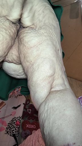 Bending This Whore Over Got Her Squealing N Squirtin All Over