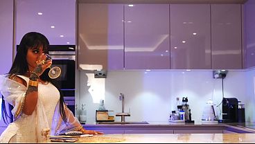 Spending my Ramadan with a big black cock and breaking my fast with a creampie - Yasmina Khan